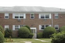 25 Lake Drive East Wayne